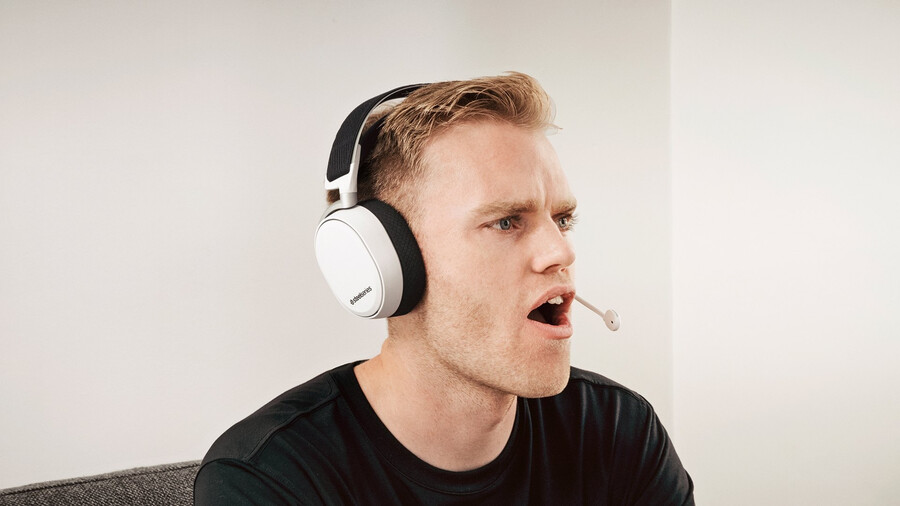 arctis pro wireless - white